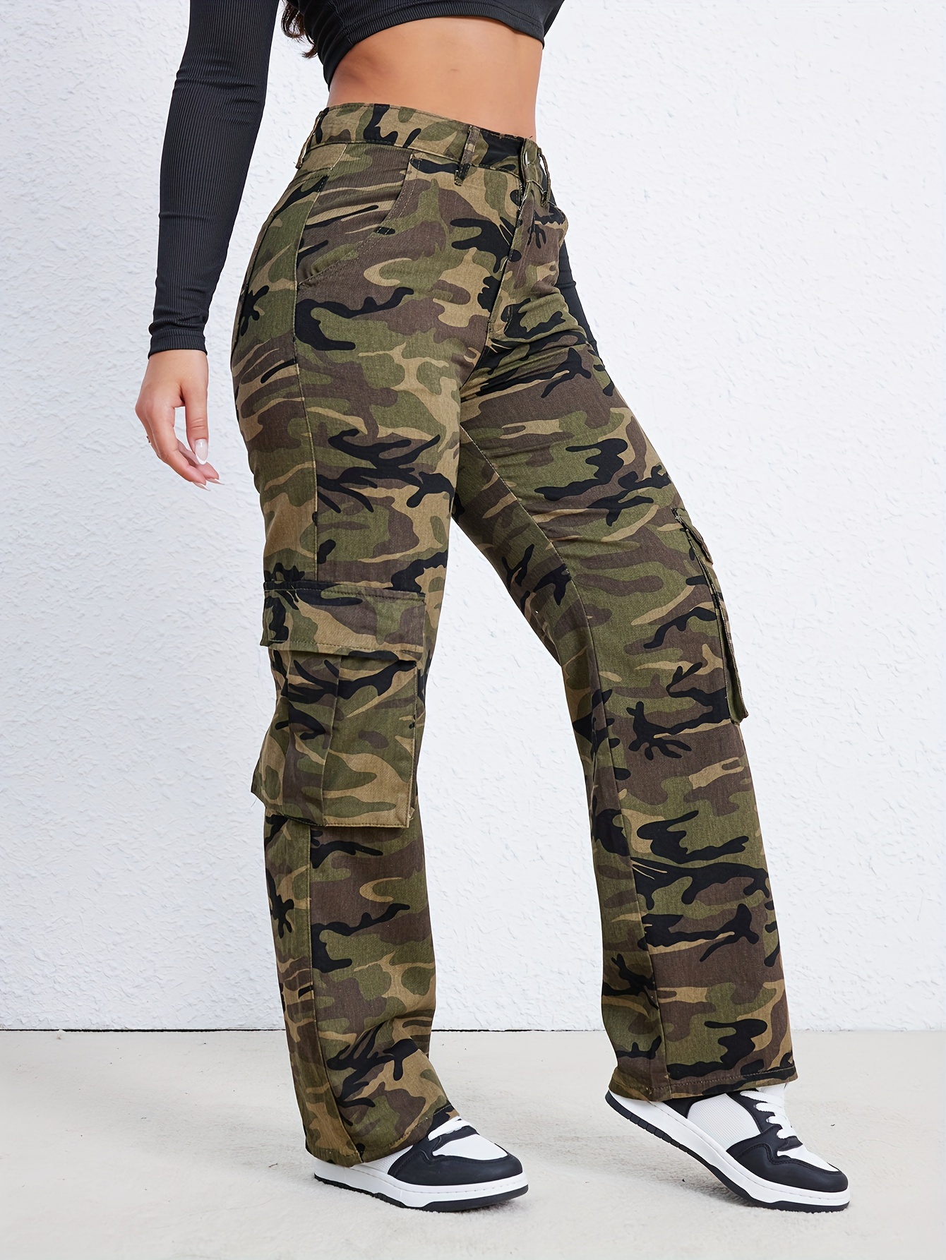 camo flap pockets cargo pants loose fit high waist straight jeans womens denim jeans clothing details 0