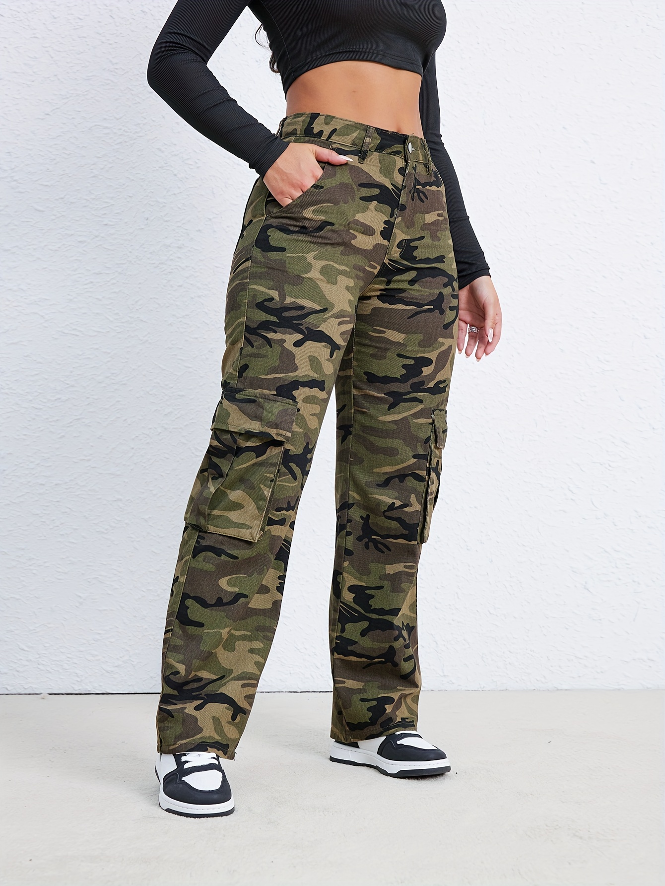 camo flap pockets cargo pants loose fit high waist straight jeans womens denim jeans clothing details 4